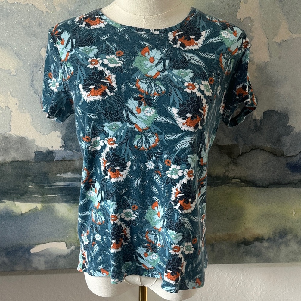 100% Cotton S Laura Scott Teal Floral Short Sleeve Tee with Rust Accents